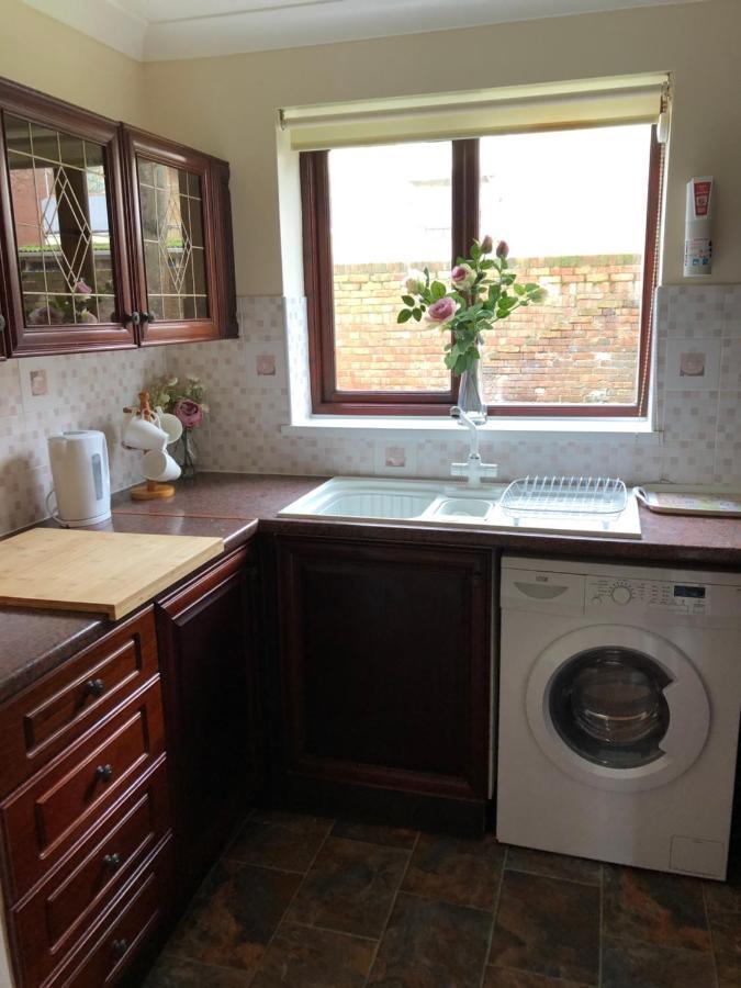 Quayside Close Holiday Apartments بول المظهر الخارجي الصورة