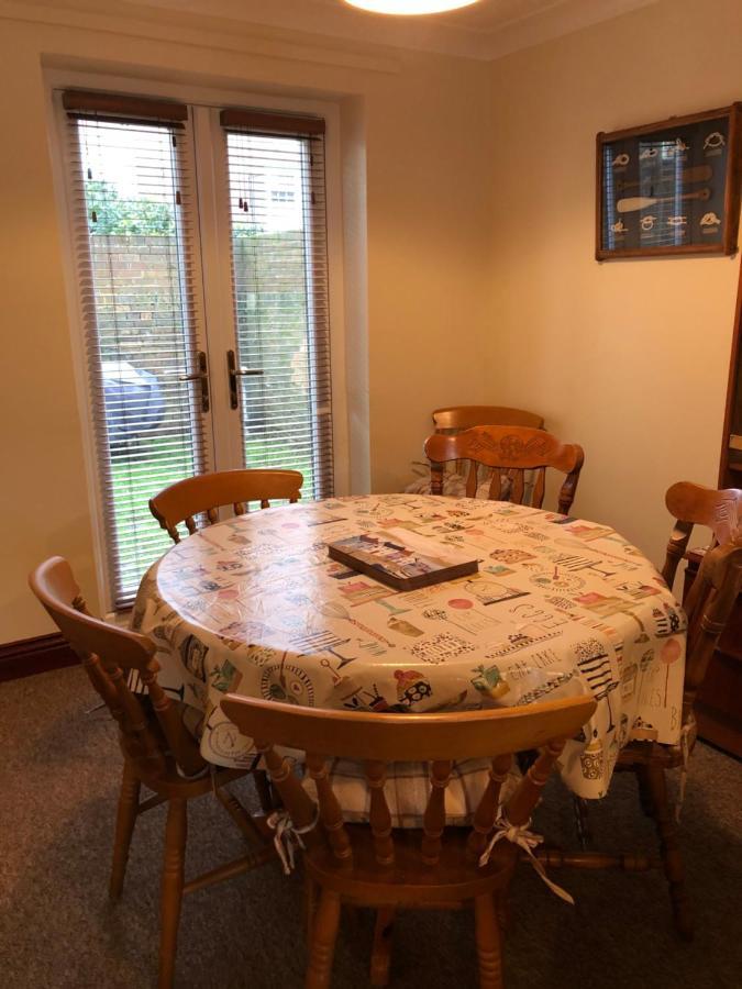 Quayside Close Holiday Apartments بول المظهر الخارجي الصورة